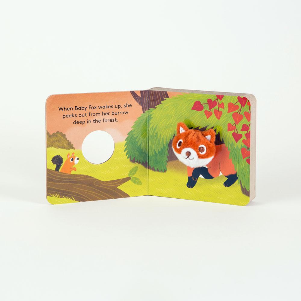 Baby Fox: Finger Puppet Book interior